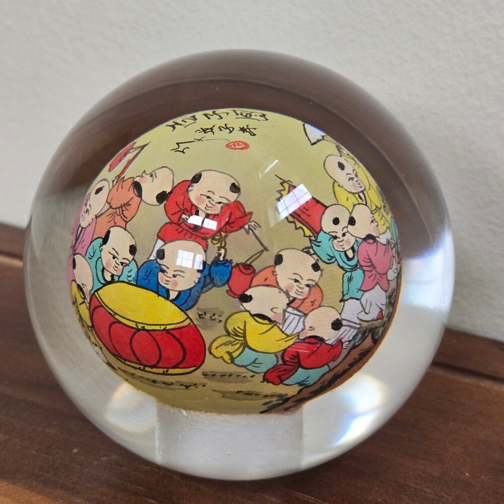 Vtg Chinese Reverse Painted Glass Globe Paperweight Hundred Sons Artist Signed